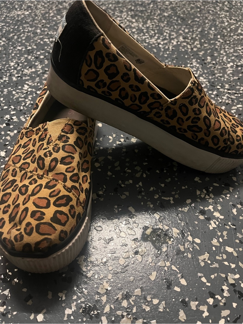 Toms Leopard Print Slip-On Moccasins - Brown